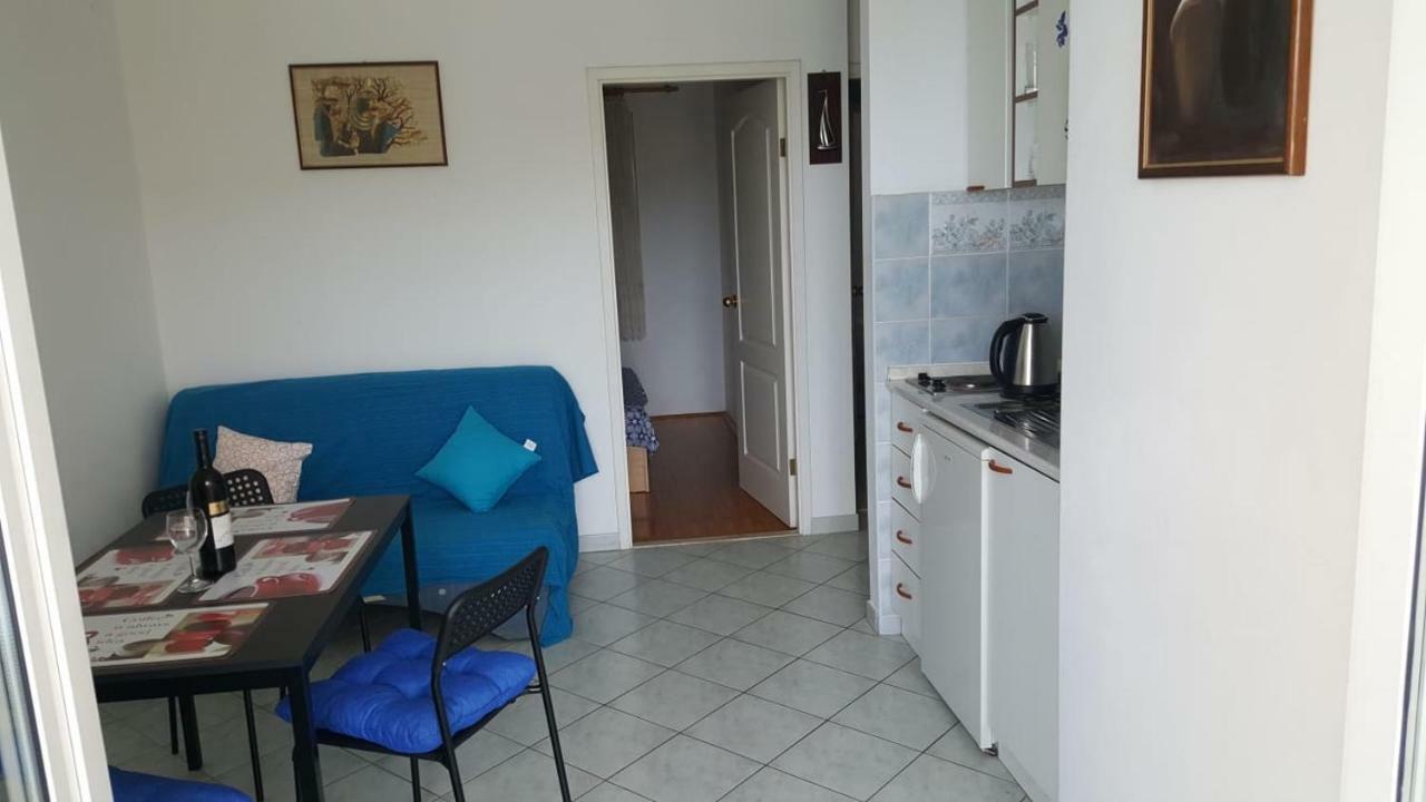Apartment Marina Razanj Exterior photo